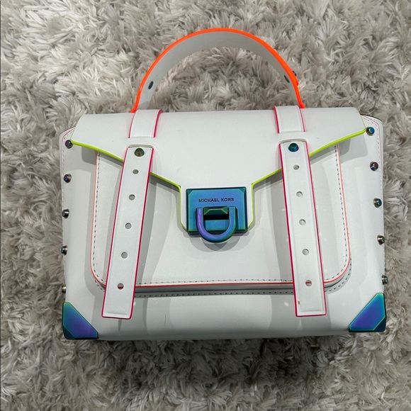 Michael Kors Designer Women's Bag - Picture 3 of 5